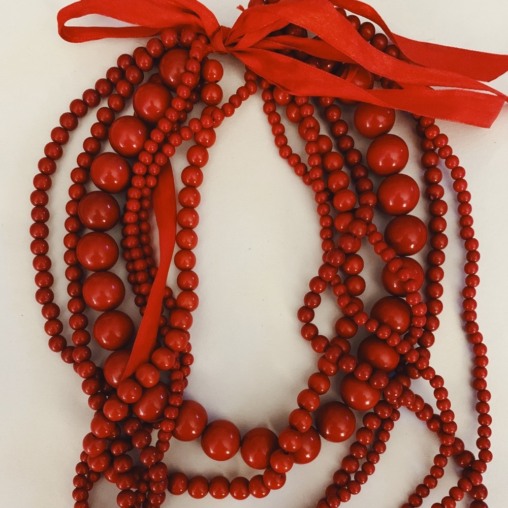 ❤️ Anthropologie Layered red necklace